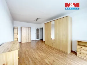 Pronájem bytu 2+1, Děčín - Děčín III-Staré Město, Oblouková, 74 m2