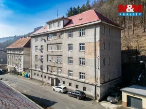 Prodej bytu 2+1, Jáchymov, K Lanovce, 60 m2