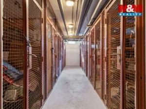 Prodej bytu 3+kk, Průhonice, Na Sídlišti III, 67 m2