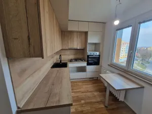 Pronájem bytu 2+1, Kopřivnice, Obránců míru, 52 m2