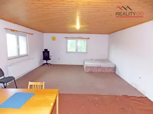 Prodej rodinného domu, Ostrov, 190 m2