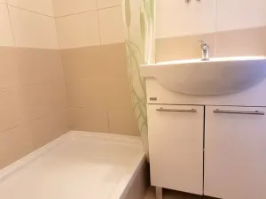 Pronájem bytu 2+kk, Liberec - Liberec XV-Starý Harcov, Olbrachtova, 45 m2