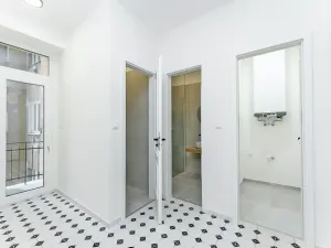 Prodej bytu 2+kk, Praha - Vršovice, Oblouková, 58 m2