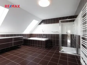 Prodej rodinného domu, Říčany, Tulipánová, 260 m2