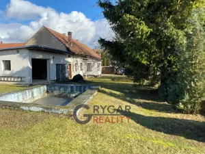 Prodej rodinného domu, Jeviněves, 130 m2