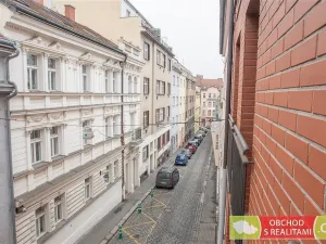 Pronájem bytu 1+kk, Praha, Kozácká, 30 m2