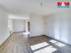Prodej bytu 1+kk, Karlovy Vary - Bohatice, Dalovická, 34 m2