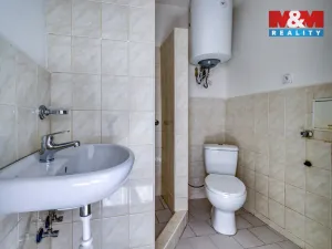 Prodej bytu 1+kk, Karlovy Vary - Bohatice, Dalovická, 34 m2