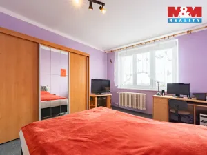 Prodej bytu 2+1, Cheb, Šeříková, 56 m2