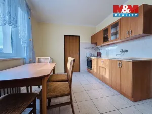 Prodej bytu 2+1, Klatovy - Klatovy IV, Na Bělidle, 70 m2