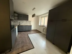 Prodej bytu 2+1, Dýšina, 60 m2