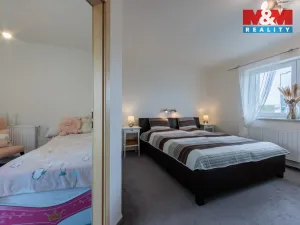 Prodej rodinného domu, Karlovy Vary - Bohatice, Na Stezce, 182 m2