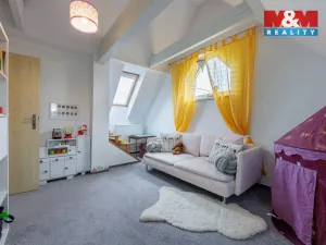 Prodej rodinného domu, Karlovy Vary - Bohatice, Na Stezce, 182 m2