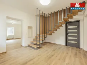 Prodej rodinného domu, Klobuky - Páleček, 179 m2