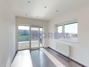 Prodej bytu 4+kk, Plzeň, V Hájku, 173 m2