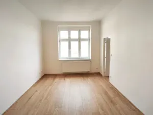 Pronájem bytu 2+kk, Praha - Vinohrady, Čáslavská, 45 m2