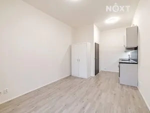 Prodej bytu 1+kk, Praha - Libeň, V zahradách, 26 m2