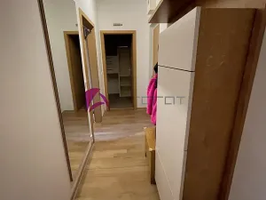 Pronájem bytu 2+kk, Olomouc, Jarmily Glazarové, 47 m2