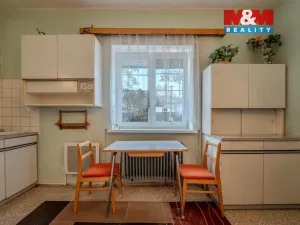 Prodej bytu 2+1, Krhanice, 80 m2