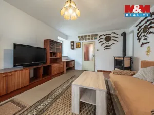 Prodej rodinného domu, Jankov - Holašovice, 250 m2