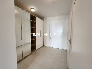 Pronájem bytu 2+kk, Praha - Strašnice, Zvěřinova, 60 m2