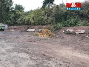 Pronájem komerčního pozemku, Kladno, Oldřichova, 804 m2