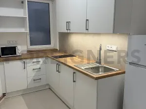 Pronájem bytu 1+kk, Hradec Králové, Velké náměstí, 45 m2