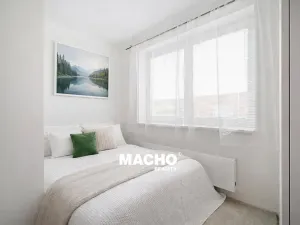 Pronájem bytu 1+kk, Hostivice, Ovesná, 36 m2