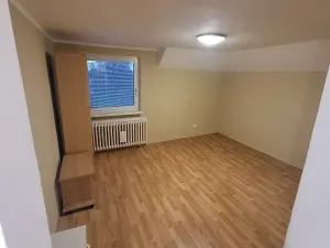 Prodej rodinného domu, Praha - Koloděje, V lipách, 116 m2