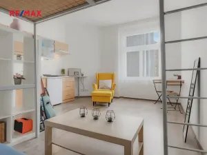 Pronájem bytu 1+kk, Praha - Vršovice, Orelská, 24 m2