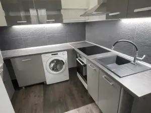 Pronájem bytu 2+kk, Praha - Vinohrady, Hollarovo náměstí, 50 m2