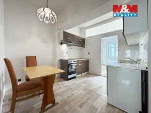 Prodej bytu 2+1, Karlovy Vary - Rybáře, Sokolovská, 77 m2