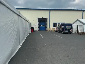 Pronájem skladu, Dubno, 5500 m2