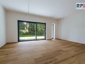 Prodej bytu 5+kk, Praha - Klánovice, U trativodu, 146 m2