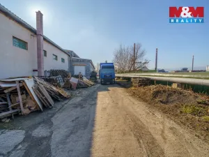 Prodej obchodního prostoru, Teplice, Libušina, 760 m2