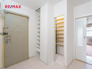 Prodej bytu 3+1, Praha - Čimice, Křivenická, 72 m2