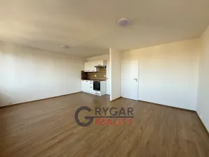 Prodej bytu 1+kk, Praha - Letňany, Třinecká, 41 m2