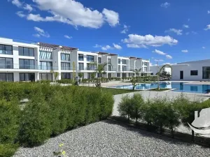 Prodej bytu 2+1, Trikomo, Kypr, 96 m2