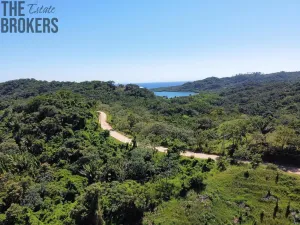 Prodej pozemku, Coxen Hole, Roatán, Honduras, 350 m2