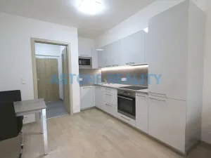 Pronájem bytu 2+kk, Praha - Košíře, Pod Kavalírkou, 52 m2