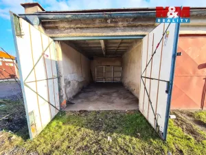 Prodej garáže, Kladno, nám. Karla Kindla, 19 m2