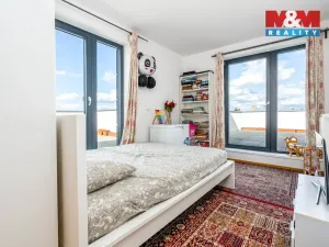 Prodej bytu 3+kk, Horoměřice, Karla IV., 76 m2