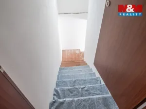 Prodej obchodního prostoru, Šumavské Hoštice - Kosmo, 316 m2