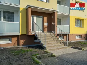 Prodej bytu 2+kk, Děčín - Děčín XXXII-Boletice nad Labem, Čsl. partyzánů, 41 m2