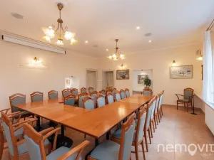 Prodej restaurace, Týnec nad Sázavou, 479 m2