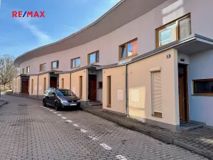 Pronájem bytu 3+kk, Říčany, Melantrichova, 70 m2