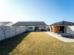 Prodej rodinného domu, Hevlín, 91 m2