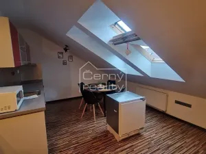 Pronájem bytu 2+kk, Jičín, Kollárova, 50 m2