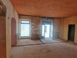 Prodej komerční nemovitosti, Nový Bydžov, Dukelská třída, 300 m2