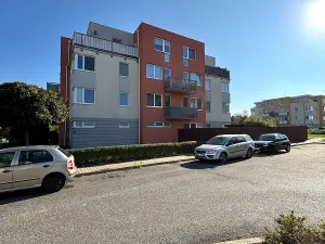 Pronájem bytu 2+kk, Jesenice, V Roháči I., 50 m2